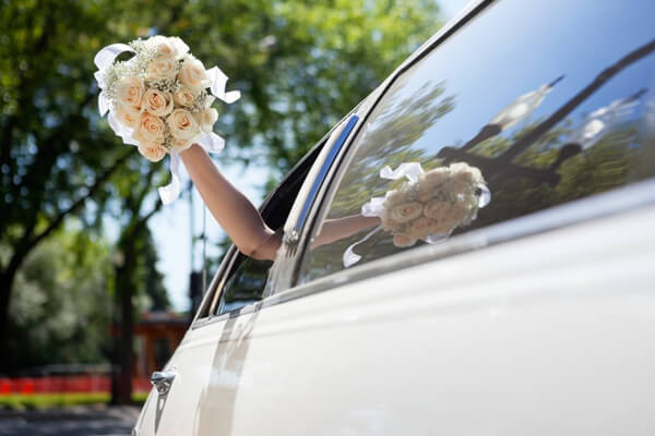 Wedding limo service provider in Toronto
